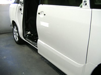 キレイに仕上げる！！ヘコミを叩いて直したとは思えない仕上がり