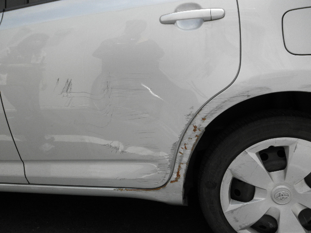 車の修理は、見てみないとわからない！